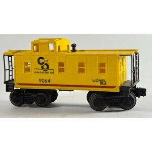 Lionel C&O 9064 Yellow Caboose HO Scale For Progress Vintage Train Car